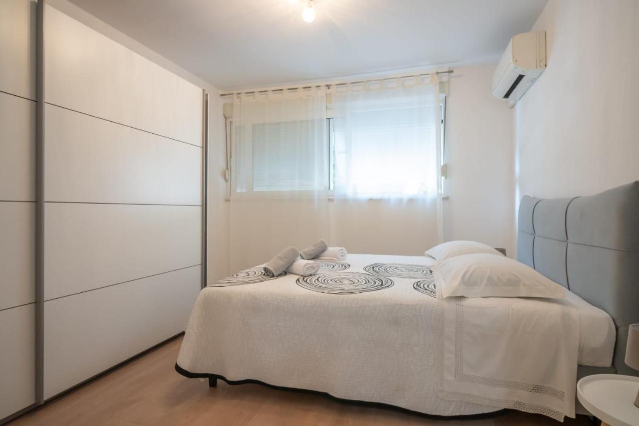 Apartman Mirjana Apartment Split Exterior photo